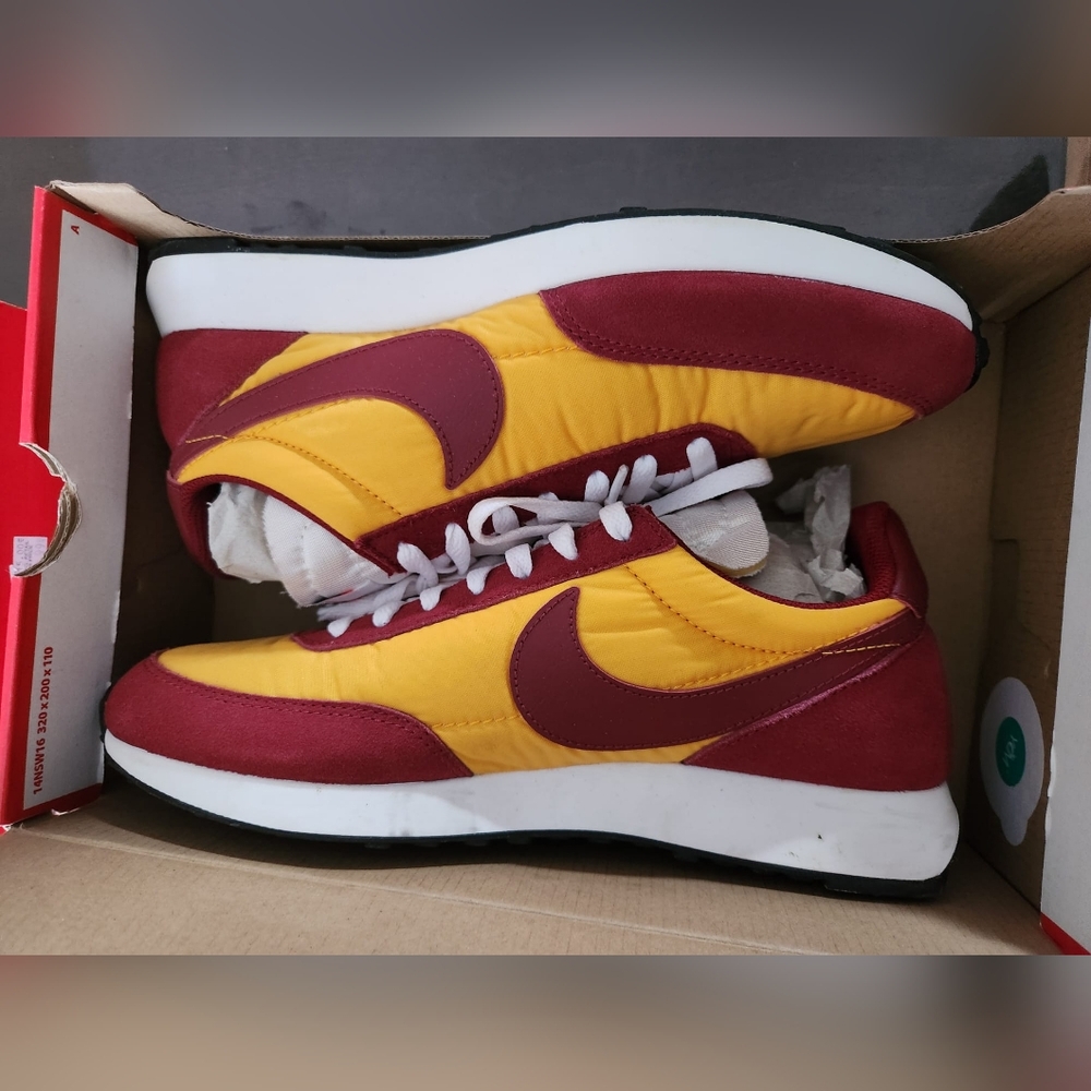 Nike Tailwind Sneakers